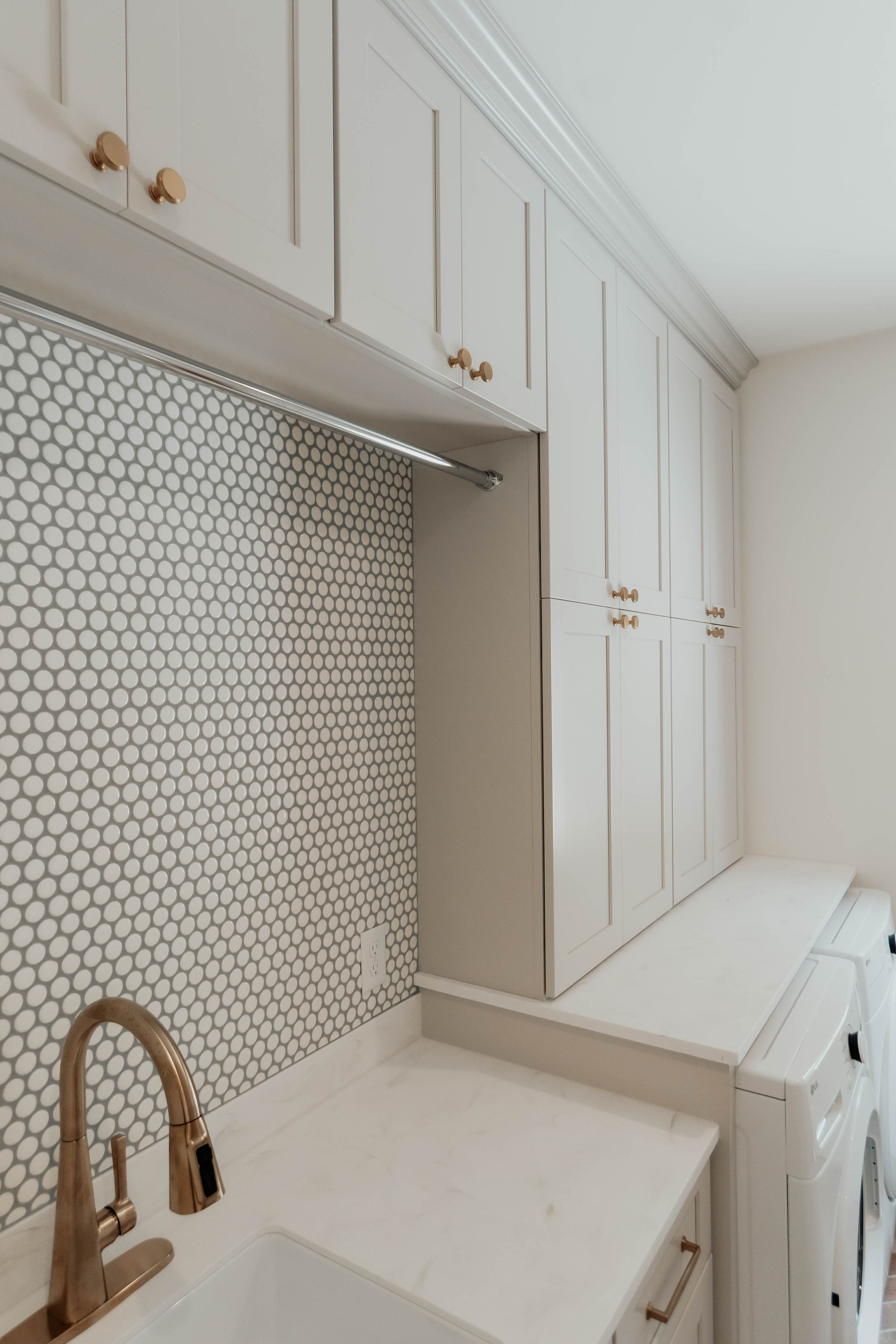 Classic Closet Design - Image 8