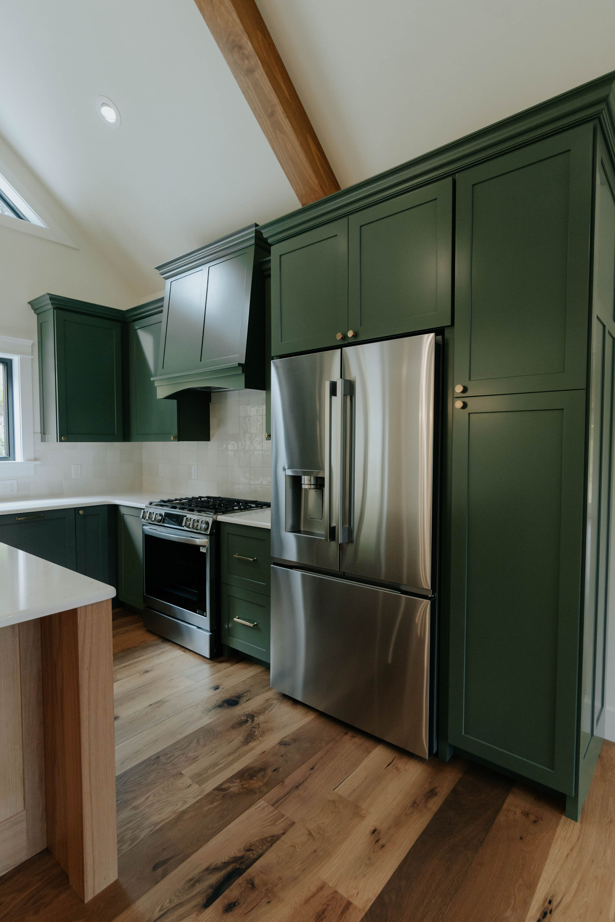 Classic Closet Design - Image 32