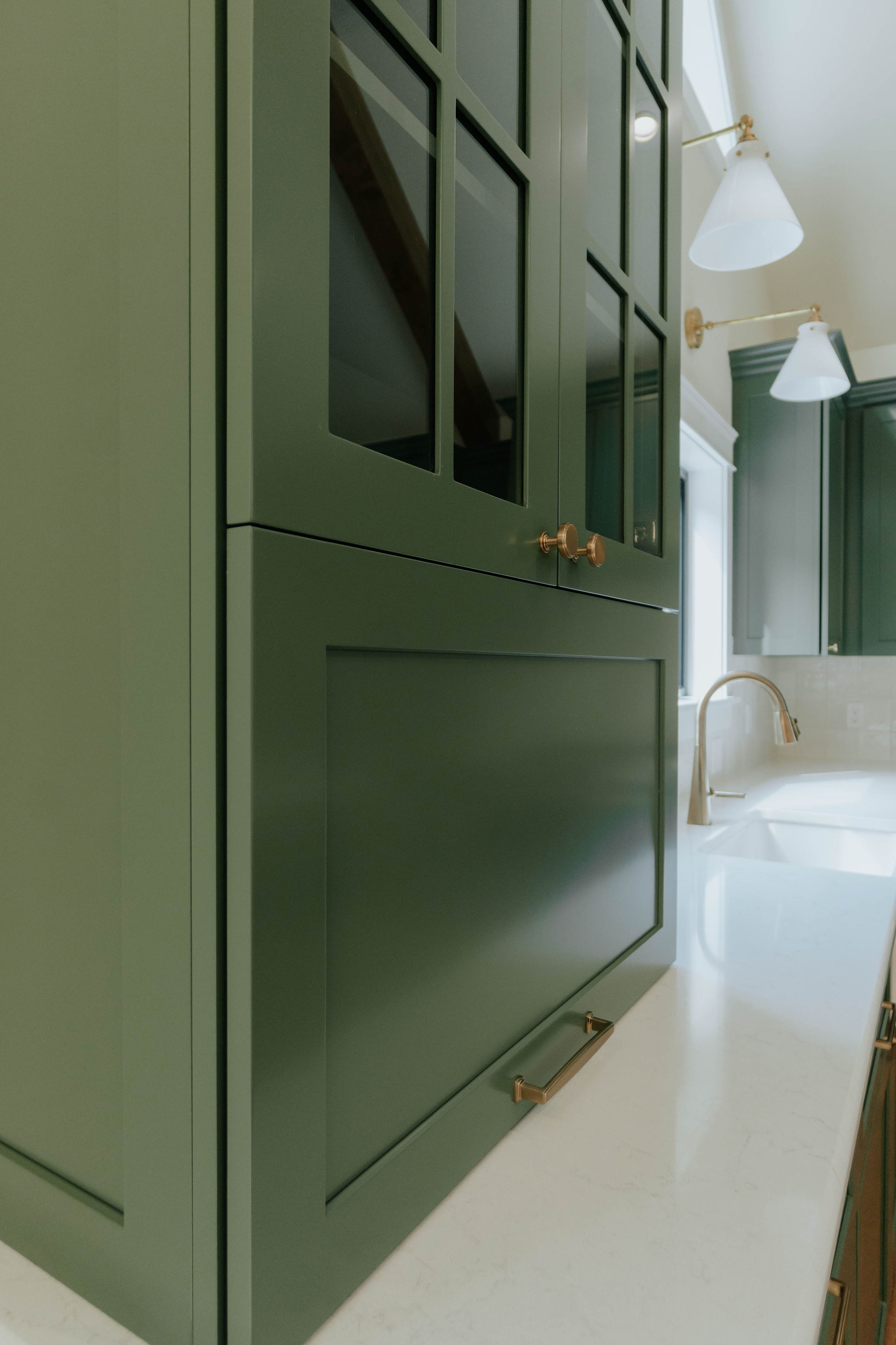 Classic Closet Design - Image 54