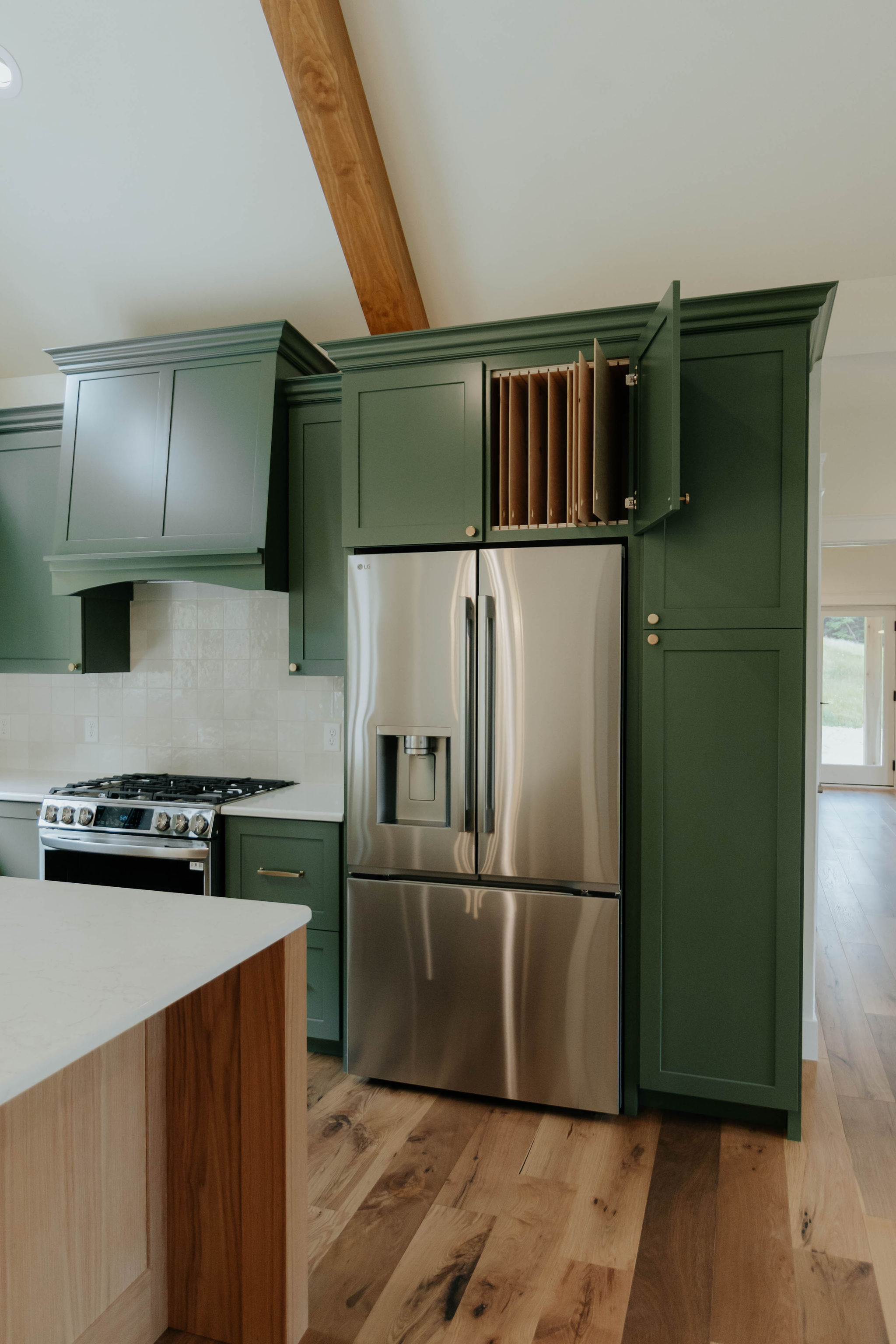 Classic Closet Design - Image 59