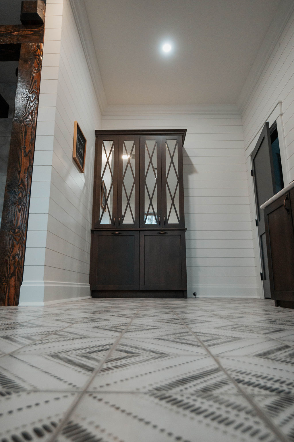 Modern Kitchen Remodel - Image 25
