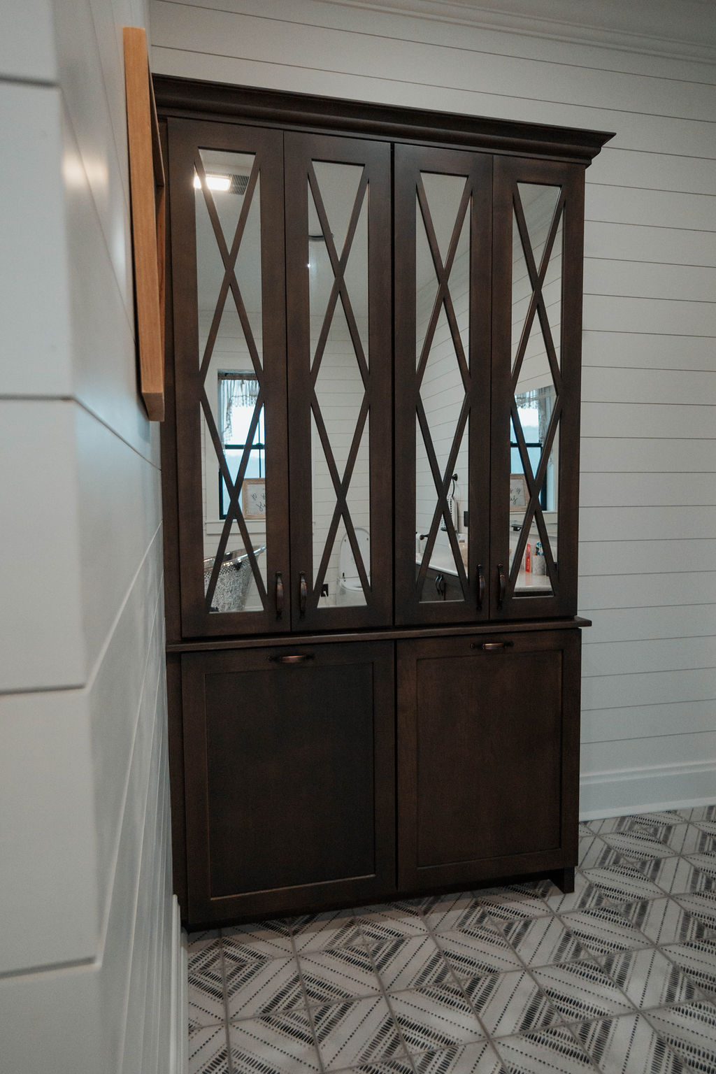 Modern Kitchen Remodel - Image 27