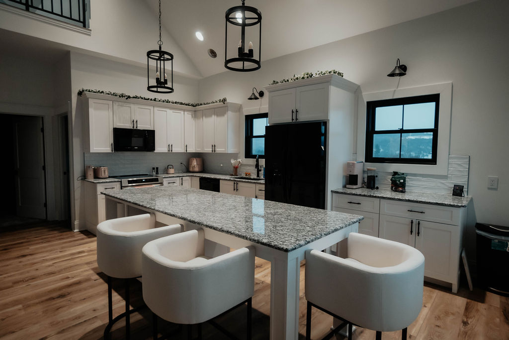 Modern Kitchen Remodel - Image 50